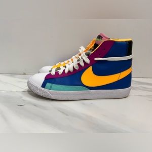 Nike Blazers youth size 5.5- Womens size 7